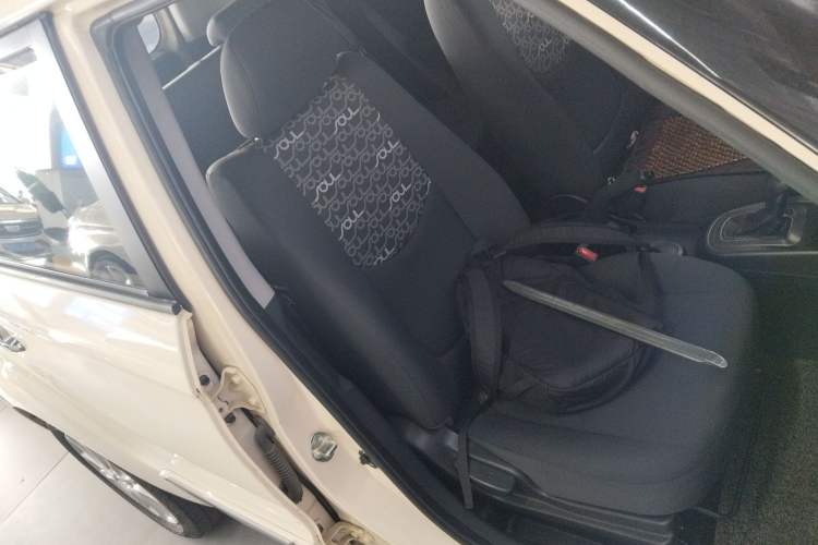 Used Kia Soul 2013 1.6L AT GL Right Front Seat