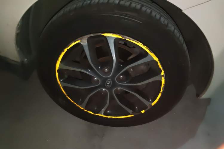 Used Kia Soul 2013 1.6L AT Premium Right Front Wheel Hub