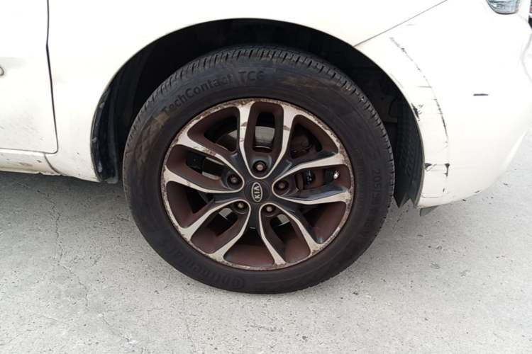 Used Kia Soul 2013 1.6L AT Premium Right Front Wheel Hub