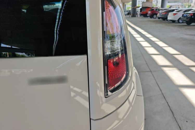 Used Kia Soul 2013 1.6L AT GL Right Rear Taillight