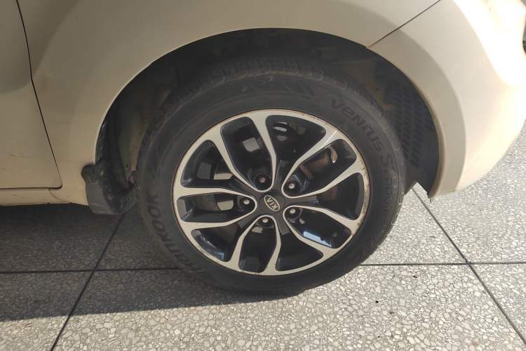 Used Kia Soul 2013 1.6L AT Premium Right Rear Wheel Hub