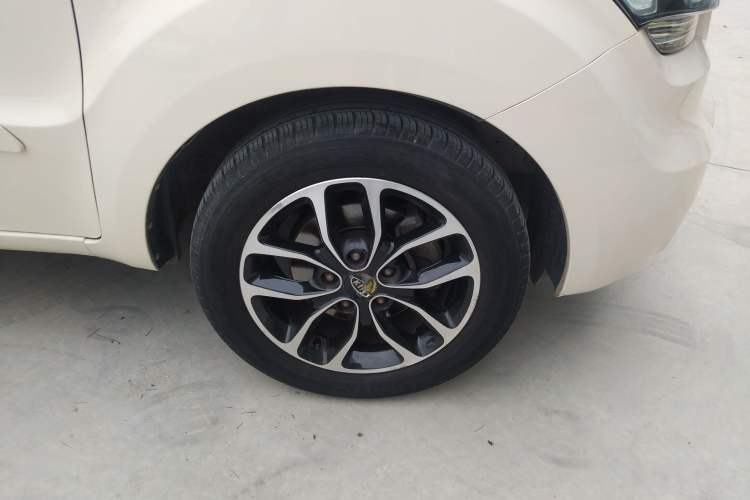 Used Kia Soul 2013 1.6L AT Premium Right Rear Wheel Hub