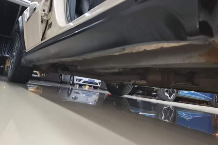 Used Kia Soul 2013 1.6L AT Premium Right Side Sill