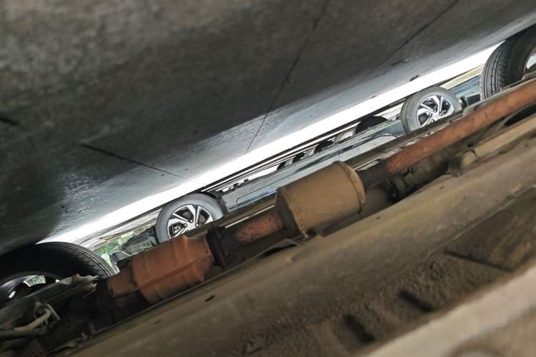 Used Kia Soul 2013 1.6L AT GL Right Side Sill