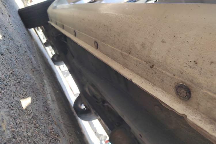 Used Kia Soul 2013 1.6L MT GL Right Side Sill