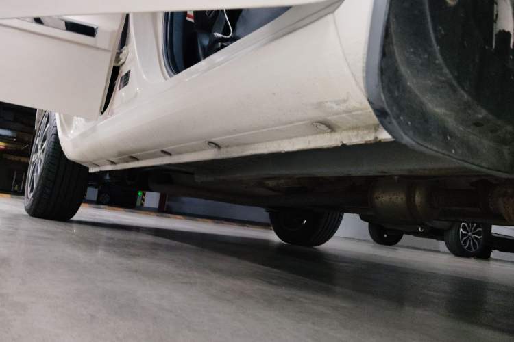 Used Kia Soul 2013 1.6L AT Premium Right Side Sill