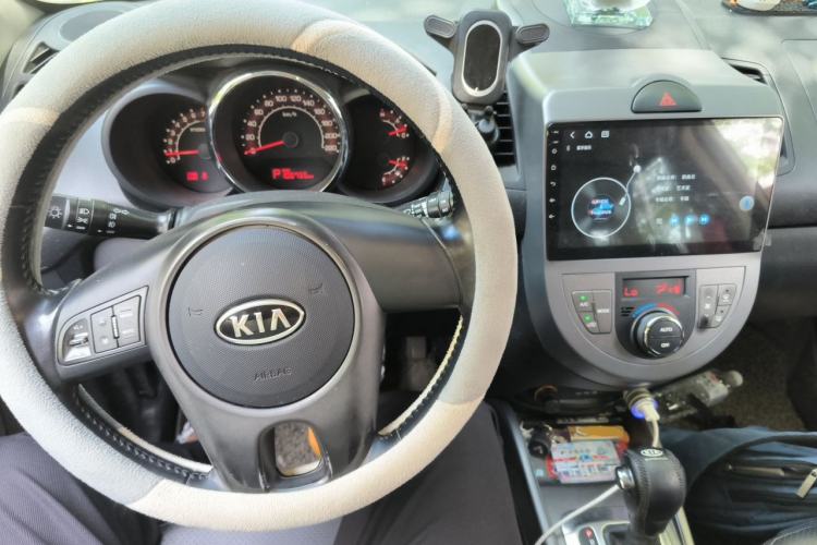 Used Kia Soul 2013 1.6L AT Premium Steering Wheel