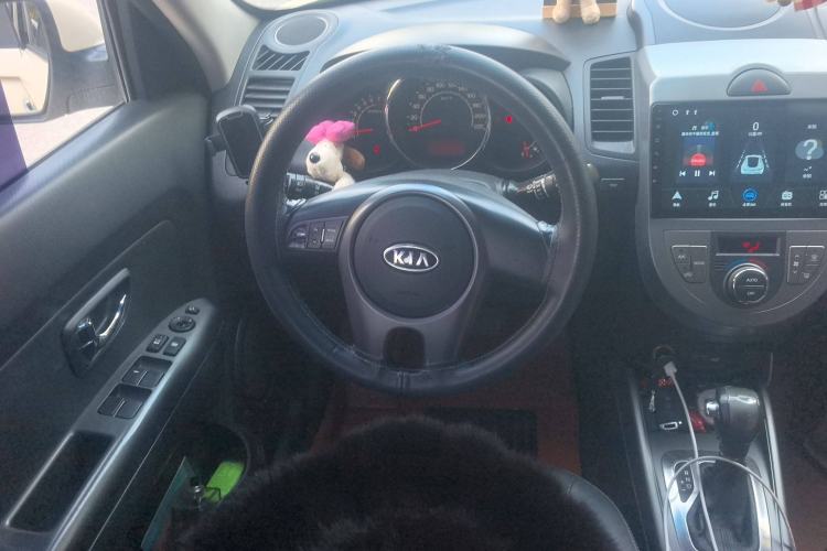 Used Kia Soul 2013 1.6L AT Premium Steering Wheel
