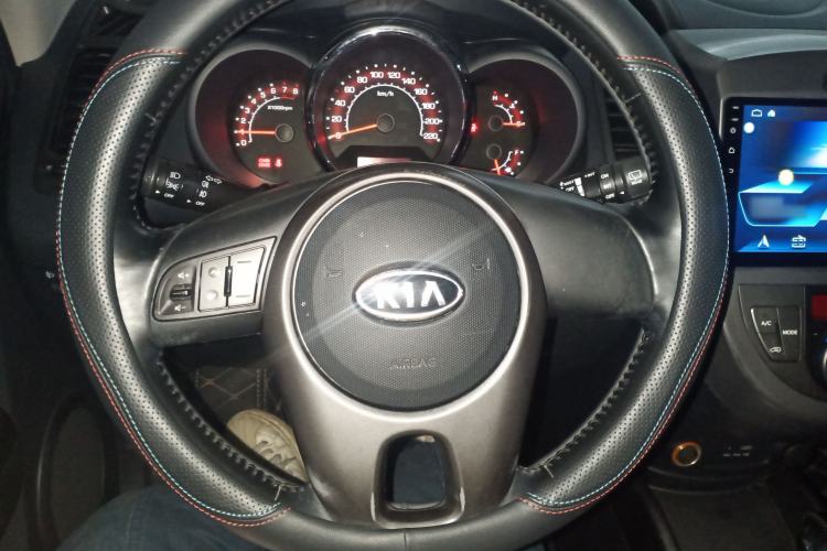 Used Kia Soul 2013 1.6L AT Premium Steering Wheel