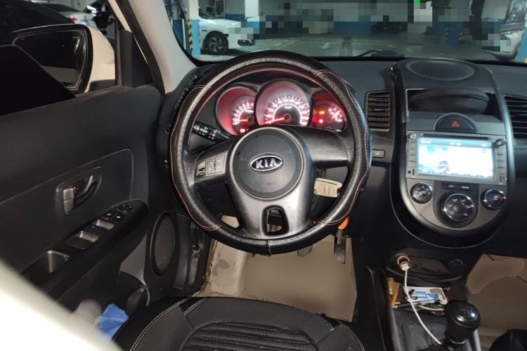 Used Kia Soul 2013 1.6L MT GL Steering Wheel