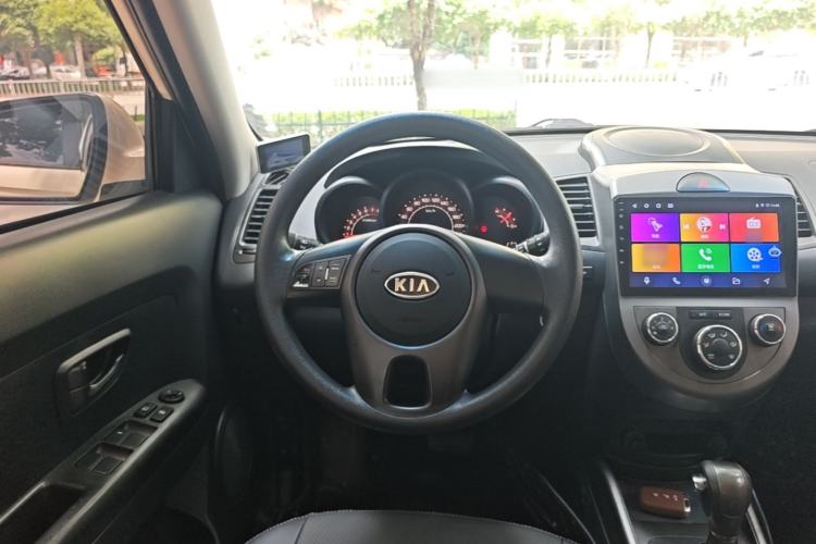 Used Kia Soul 2013 1.6L AT GL Steering Wheel