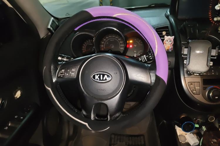 Used Kia Soul 2013 1.6L AT Premium Steering Wheel