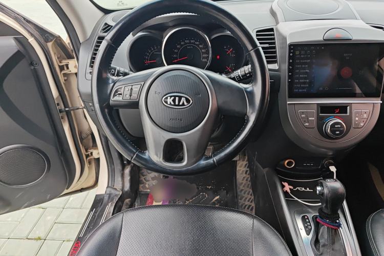 Used Kia Soul 2013 1.6L AT Premium Steering Wheel