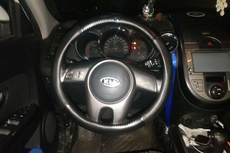 Used Kia Soul 2013 1.6L AT Premium Steering Wheel