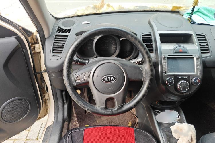 Used Kia Soul 2013 1.6L MT GL Steering Wheel