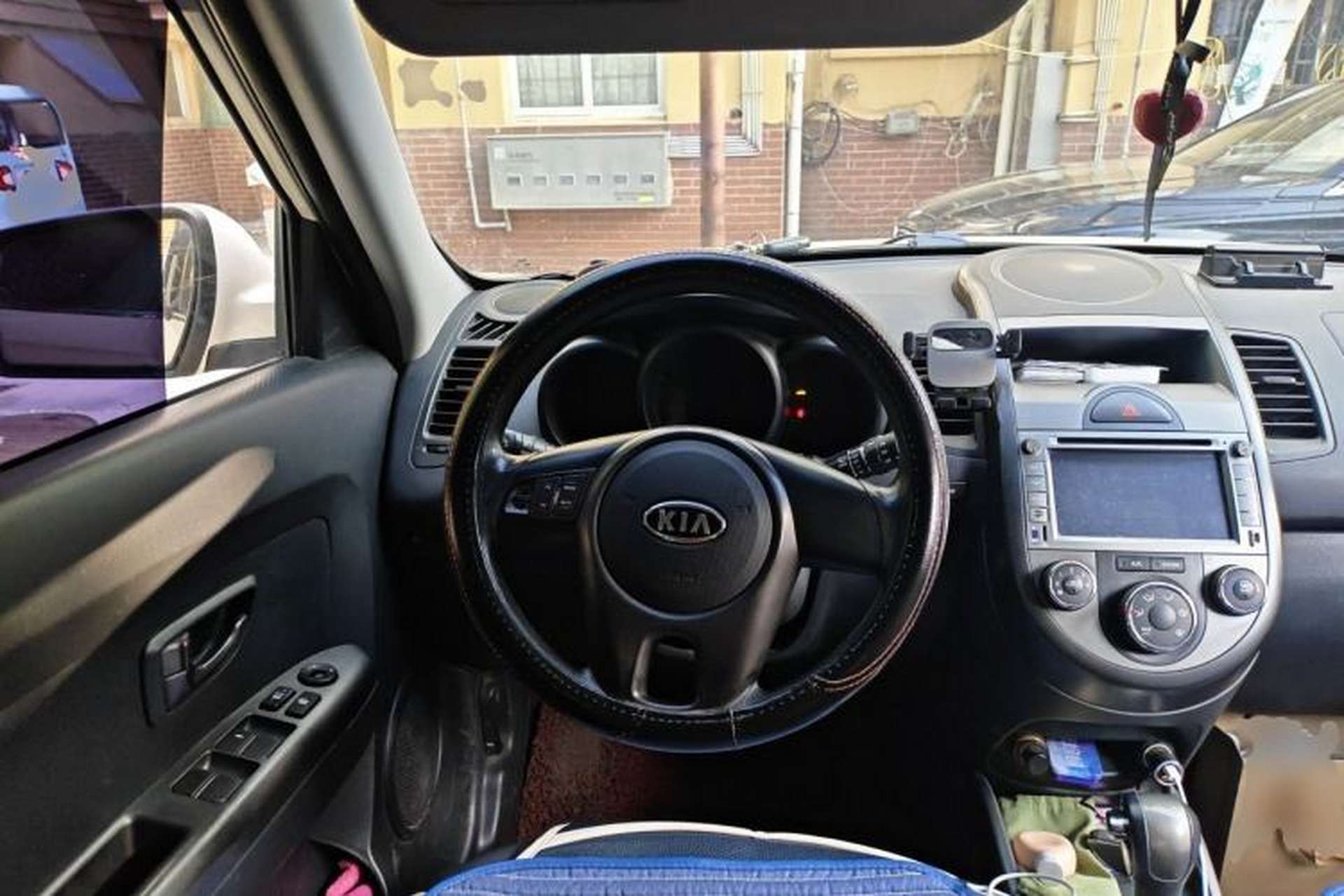 Used Kia Soul 2013 1.6L AT GL Steering Wheel