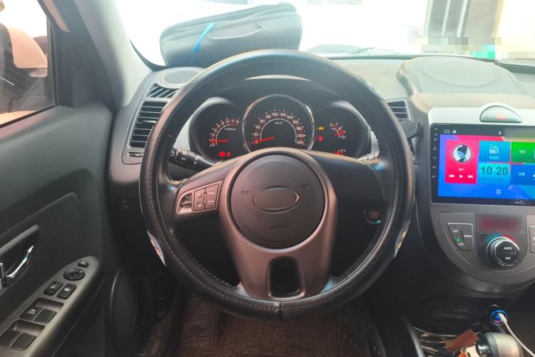 Used Kia Soul 2013 1.6L AT Premium Steering Wheel