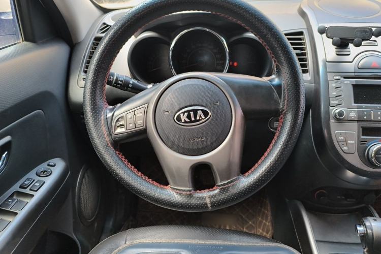 Used Kia Soul 2013 1.6L AT Premium Steering Wheel