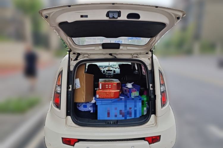 Used Kia Soul 2013 1.6L AT GL Trunk