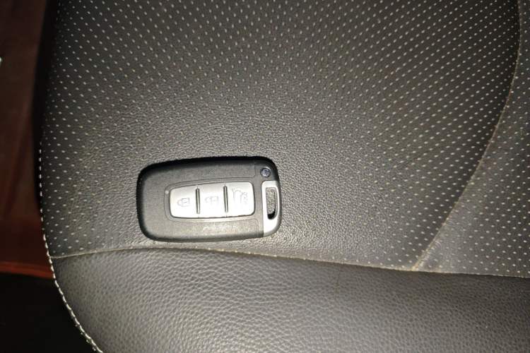Used Kia Soul 2013 1.6L AT Premium Vehicle Key