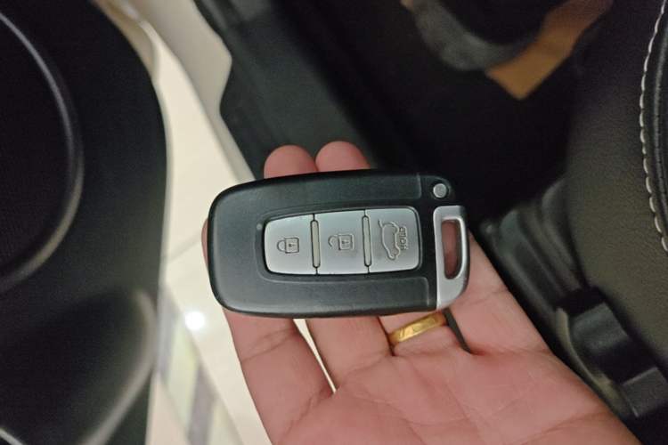 Used Kia Soul 2013 1.6L AT GL Vehicle Key
