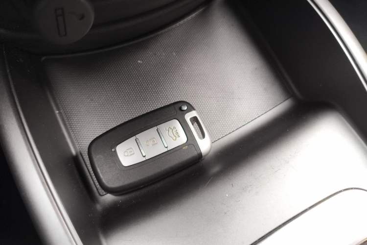 Used Kia Soul 2013 1.6L AT GL Vehicle Key