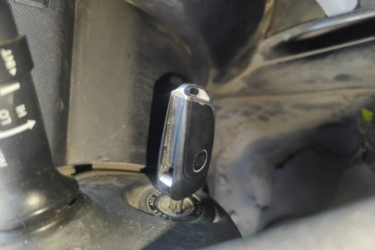 Used Kia Soul 2013 1.6L MT GL Vehicle Key