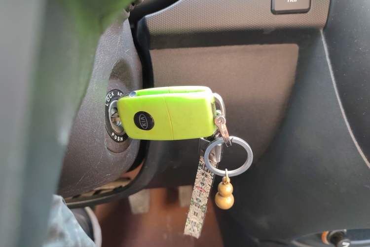 Used Kia Soul 2013 1.6L MT GL Vehicle Key