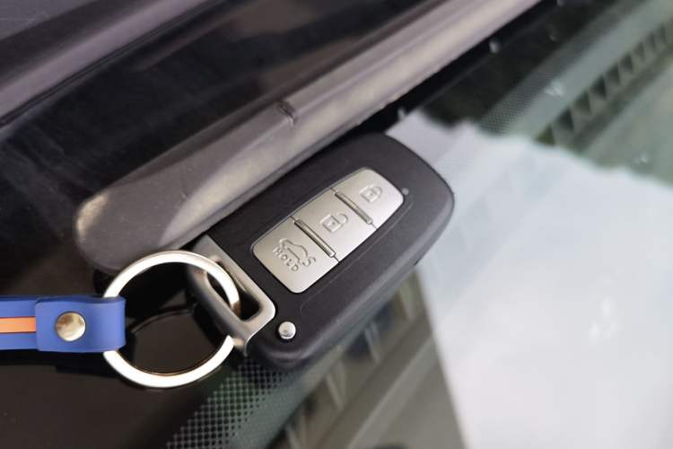 Used Kia Soul 2013 1.6L AT Premium Vehicle Key