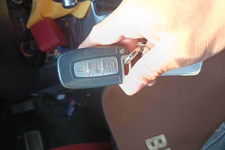 Used Kia Soul 2013 1.6L AT Premium Vehicle Key