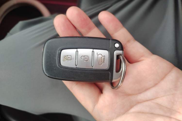 Used Kia Soul 2013 1.6L AT Premium Vehicle Key