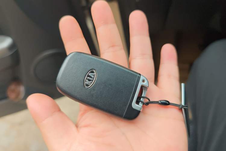 Used Kia Soul 2013 1.6L AT Premium Vehicle Key
