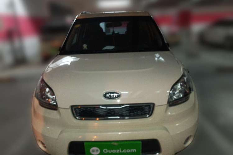 Used Kia Soul 2013 1.6L AT Premium Front