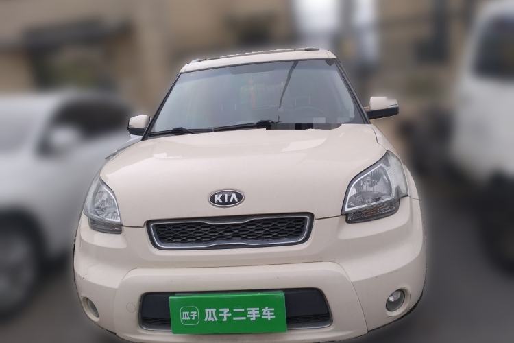 Used Kia Soul 2013 1.6L AT Premium Front