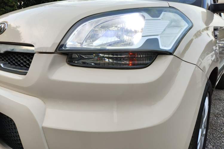 Used Kia Soul 2013 1.6L MT GL Left Front Headlight