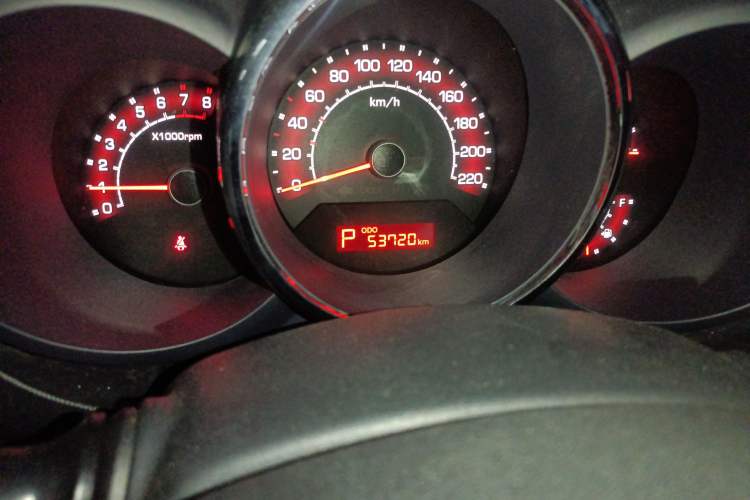 Used Kia Soul 2013 1.6L AT Premium Odometer Close Up
