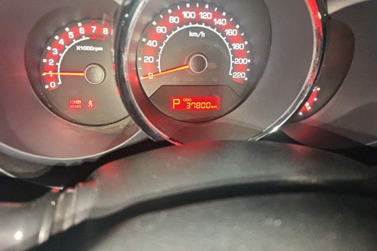 Used Kia Soul 2013 1.6L AT Premium Odometer Close Up
