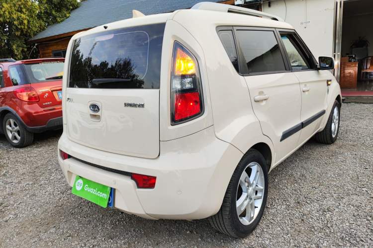 Used Kia Soul 2013 1.6L MT GL Rear Right 45 Deg