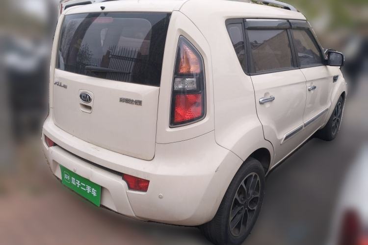 Used Kia Soul 2013 1.6L AT Premium Rear Right 45 Deg