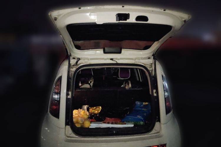 Used Kia Soul 2013 1.6L MT GL Trunk
