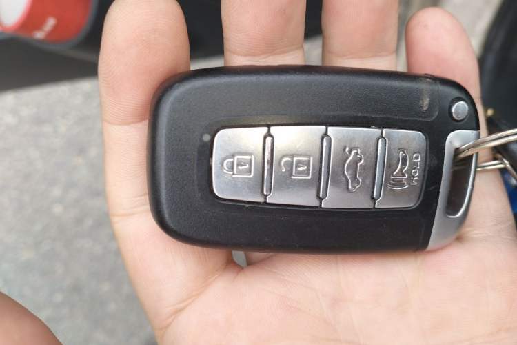Used Kia Soul 2013 1.6L AT Premium Vehicle Key