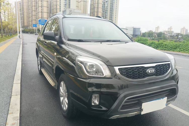 Used Kia Sportage 2013 2.0L Manual Two-Wheel Drive GL Trim Exterior 2