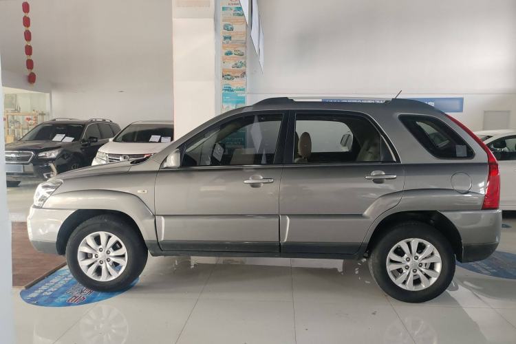 Used Kia Sportage 2013 2.0L Automatic Two-Wheel Drive GL Trim Exterior 3