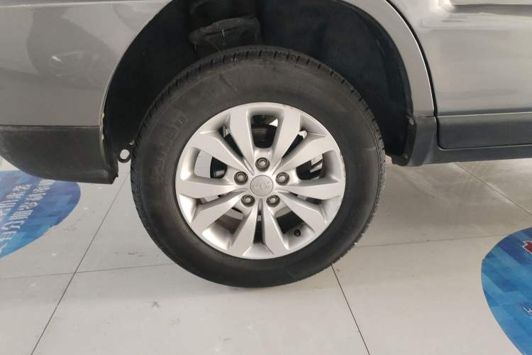 Used Kia Sportage 2013 2.0L Automatic Two-Wheel Drive GL Trim Exterior 8