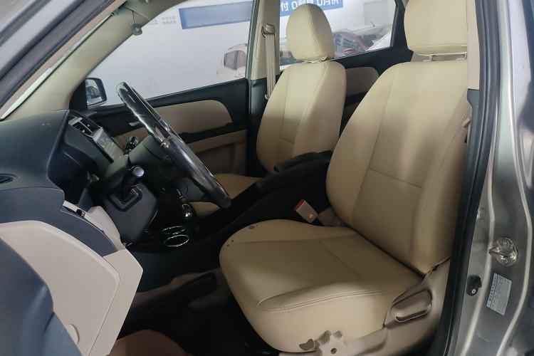 Used Kia Sportage 2013 2.0L Automatic Two-Wheel Drive GL Trim Left Front Seat