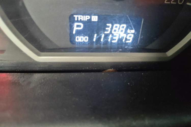 Used Kia Sportage 2013 2.0L Automatic Two-Wheel Drive GL Trim Odometer Close Up
