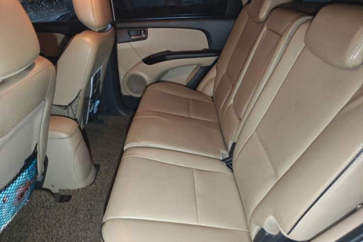 Used Kia Sportage 2007 2.0L Automatic Two-Wheel Drive GLS Left Rear Seat