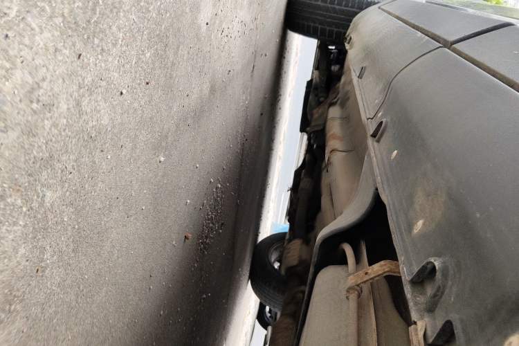 Used Kia Sportage 2009 2.0L Manual Two-Wheel-Drive GL Trim Chassis Rear Left