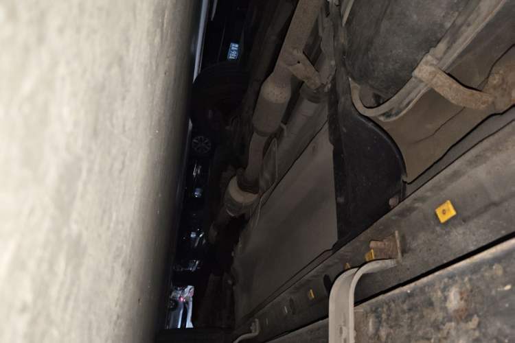 Used Kia Sportage 2009 2.0L Manual Two-Wheel-Drive GLS Chassis Rear Right