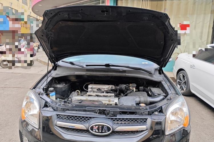 Used Kia Sportage 2009 2.0L Automatic Two-Wheel Drive GLS Engine Bay